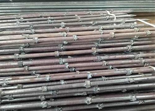 贞丰隧道钢花管